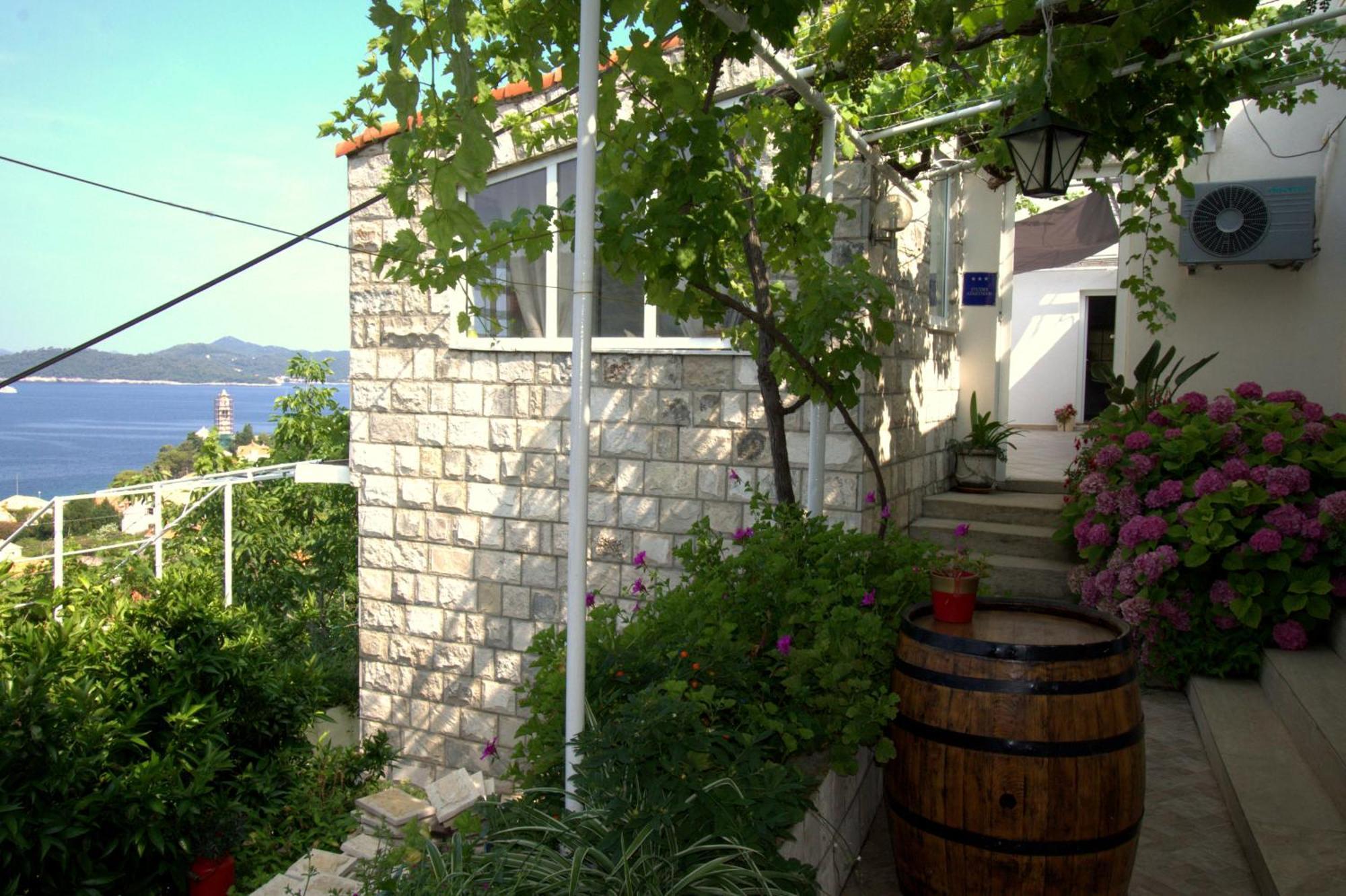 Lopud Apartments Cervelin מראה חיצוני תמונה